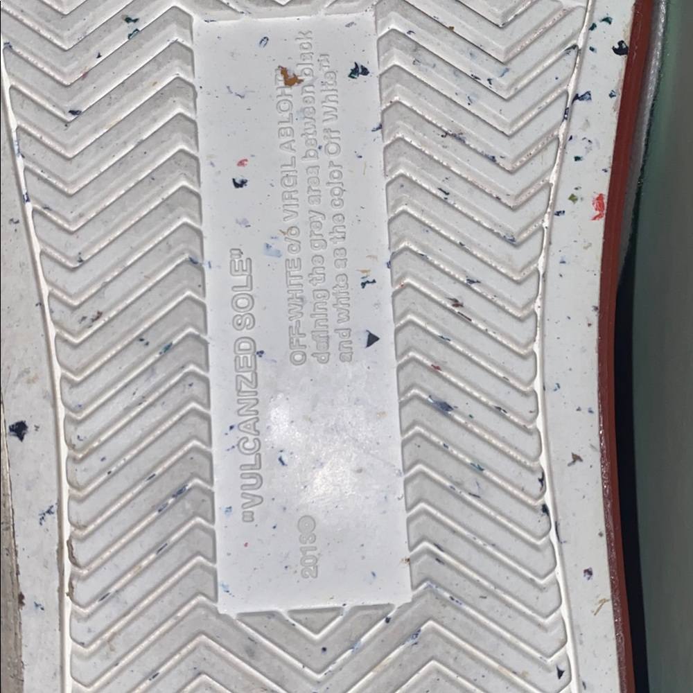 Off-White Burgundy Sneakers with Striped Soles - Picture 6 of 6